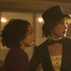 Bilder Breakfast on Pluto