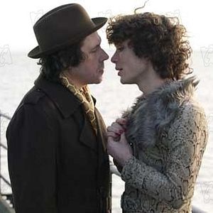 Bilder Breakfast on Pluto