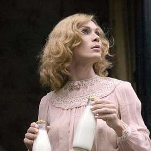 Bilder Breakfast on Pluto