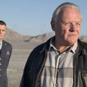 Bilder Patrick John Flueger