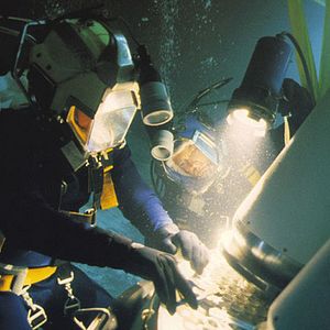 Bilder Abyss - Abgrund des Todes