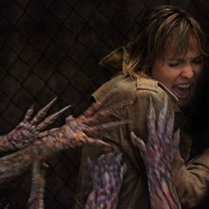 Bilder Radha Mitchell