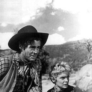 Bilder Nackte Gewalt