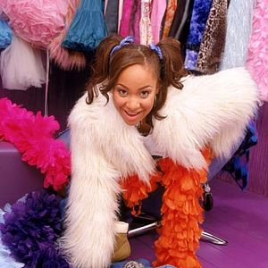 Bilder Raven blickt durch