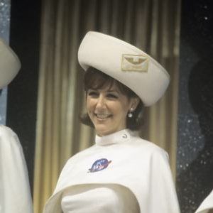 Bilder From the Earth to the Moon