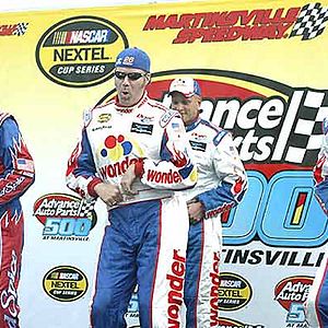 Bilder Ricky Bobby - König der Rennfahrer