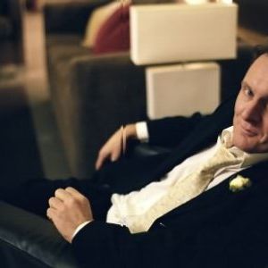 Bilder Hustle - Unehrlich währt am längsten