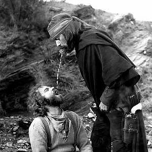 Bilder Verdammt zu leben - verdammt zu sterben Verdammt zu leben - verdammt zu sterben