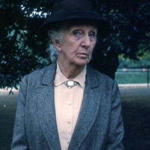 Bilder Joan Hickson