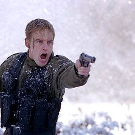 Bilder Im Fadenkreuz - Allein gegen alle