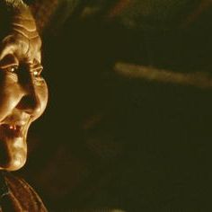 Bilder Die Höhle des gelben Hundes