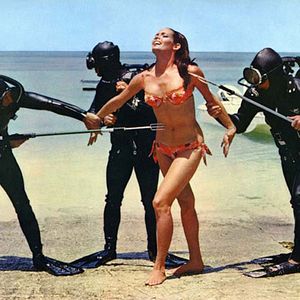 Bilder James Bond 007 - Feuerball