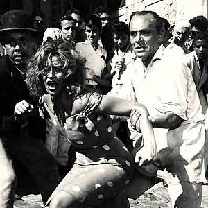 Bilder Fünfzig Stufen zur Gerechtigkeit