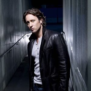 Bilder Alex O'Loughlin