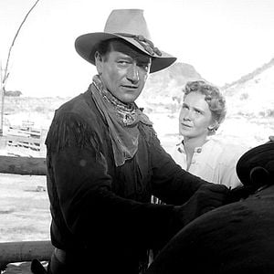 Bilder Man nennt mich Hondo