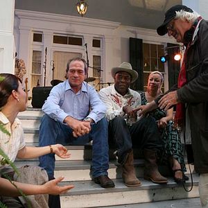 Bilder In the Electric Mist