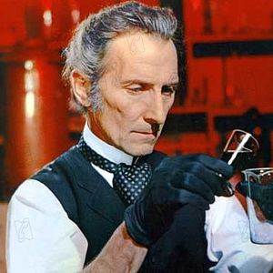 Bilder Peter Cushing