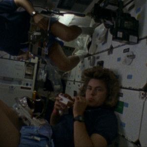 Bilder The Wild Blue Yonder