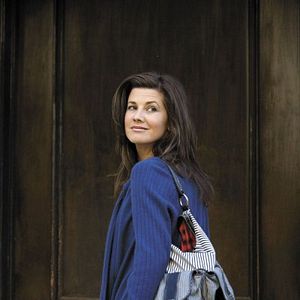Bilder Daphne Zuniga
