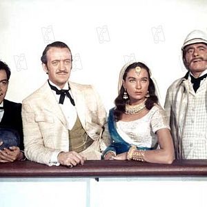 Bilder Shirley MacLaine