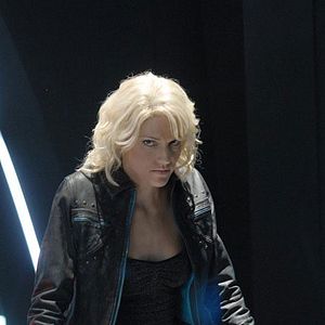 Bilder Tricia Helfer