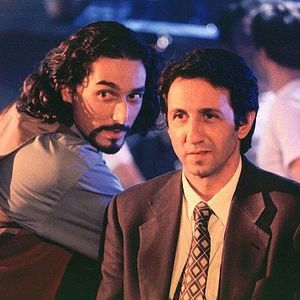 Bilder Lügen haben kurze Röcke