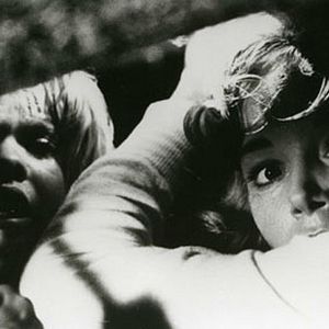 Bilder Das Haus an der Friedhofsmauer