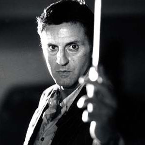 Bilder Die Frau auf der Brücke