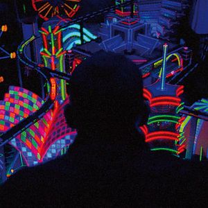 Bilder Enter The Void