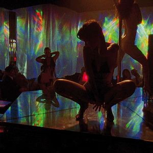 Bilder Enter The Void