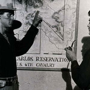 Bilder Taza, Sohn des Cochise