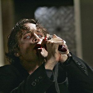 Bilder Alex O'Loughlin