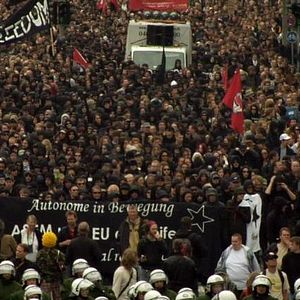 Bilder Sankt Pauli - Rausgehen. Warmmachen. Weghauen.