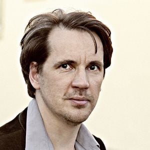 Bilder Der Generalmanager oder How to sell a Tit Wonder