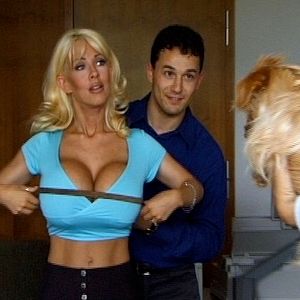 Bilder Der Generalmanager oder How to sell a Tit Wonder