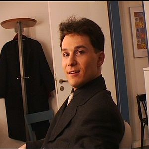 Bilder Der Generalmanager oder How to sell a Tit Wonder