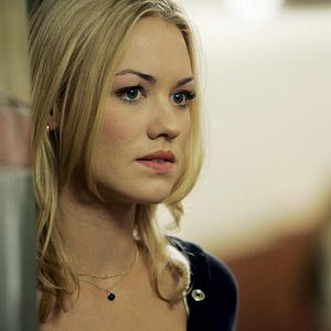 Bilder Yvonne Strahovski
