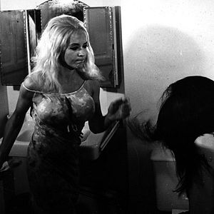 Bilder José Bénazéraf