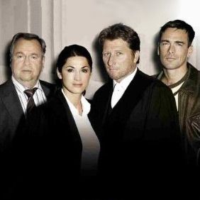 Bilder Im Namen des Gesetzes