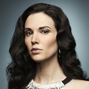 Bilder Laura Mennell