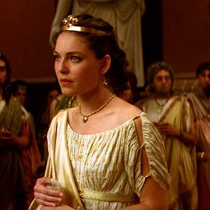 Bilder Alexa Davalos