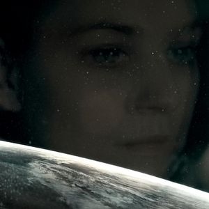 Bilder Cargo - Da draußen bist du allein