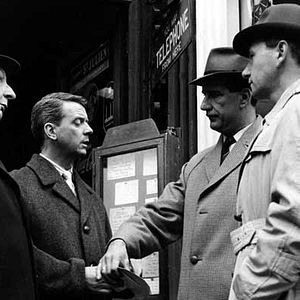 Bilder Basil Dearden