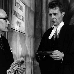 Bilder Basil Dearden