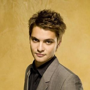 Bilder Luke Grimes