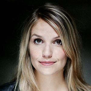 Bilder Laurence Arné