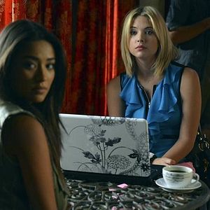 Bilder Shay Mitchell