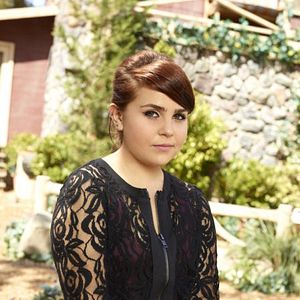 Bilder Mae Whitman