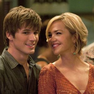 Bilder Arielle Kebbel