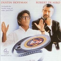 Bilder Wag the Dog - Wenn der Schwanz mit dem Hund wedelt